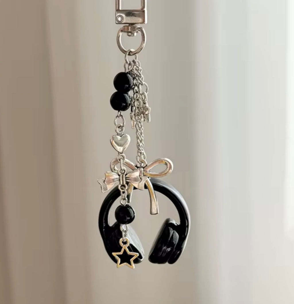 Punk Stars Earphone Keychain Y2K Metal Bowknot Love Heart Chain Keyring Unisex Bag Car Key Charm